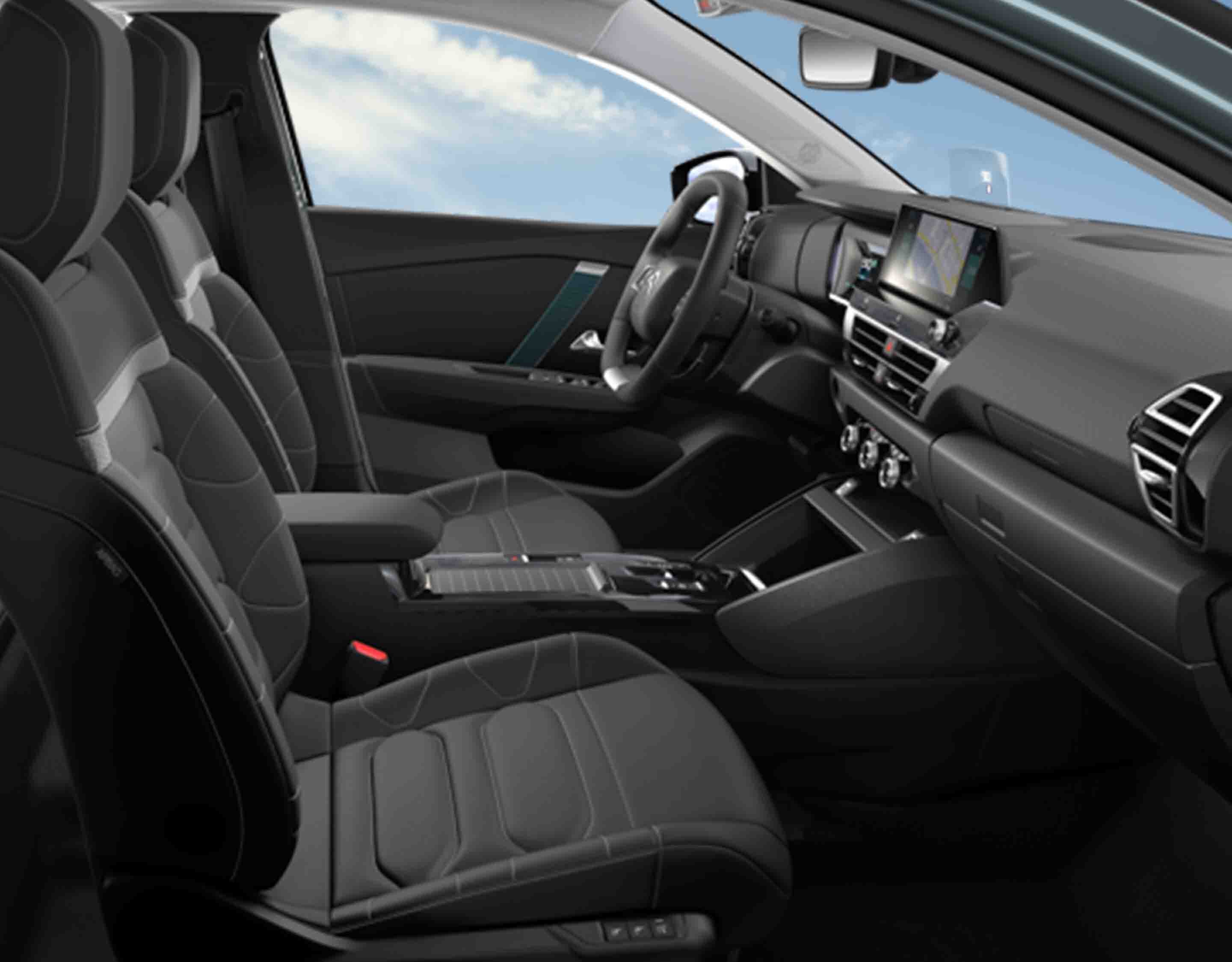 Передні сидіння у салону Citroen C4, вигляд з боку пасажира