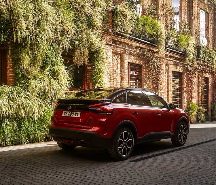 Citroen C4 ззаду