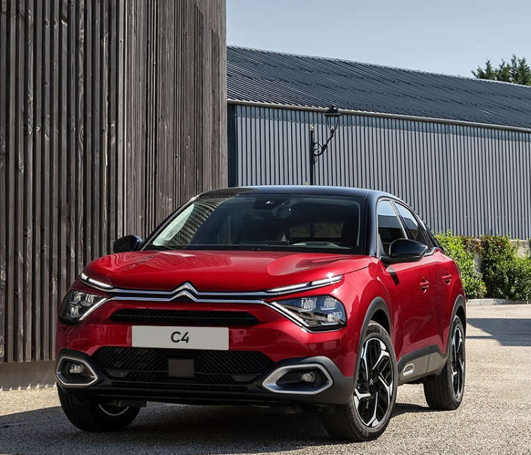 Кросовер Citroën C5 Aircross, вигляд спереду